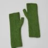 Ribbed Wool Fingerless Mittens | Apple -Falke Store AGLTW05 apple 0