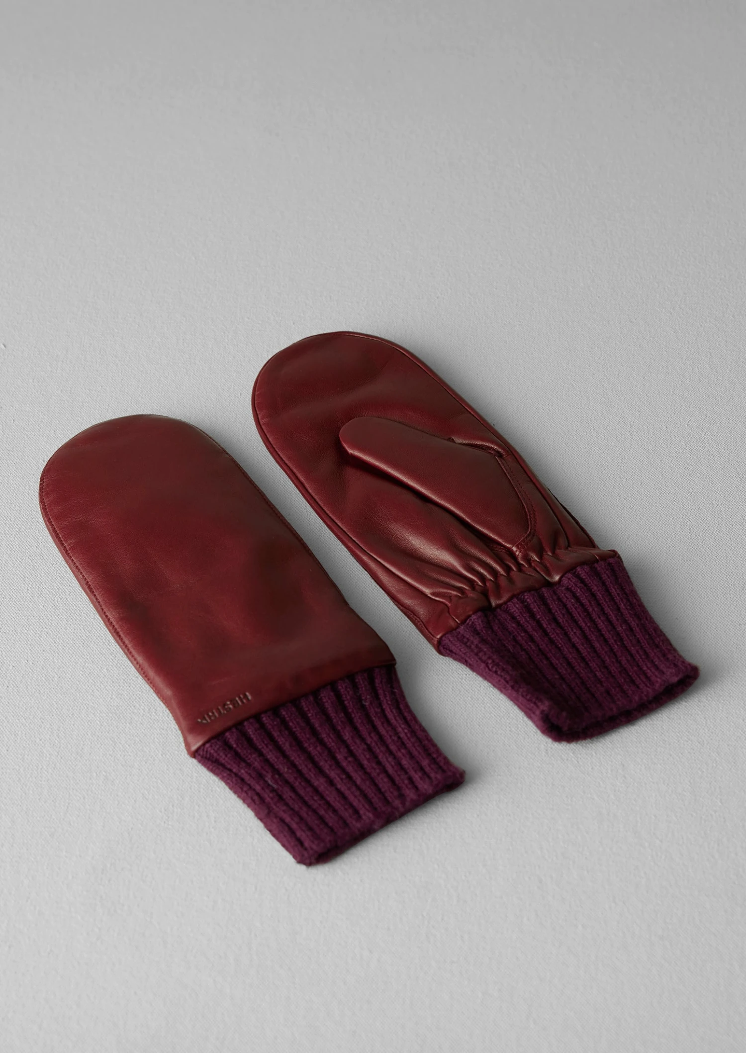 Hestra Tina Leather Mittens | Red 3 Hestra Tina Leather Mittens | Red