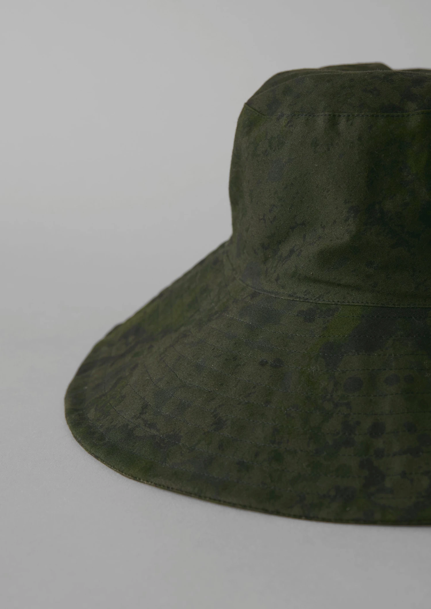 Muehlbauer Waxed Cotton Hat | Forest 7 Muehlbauer Waxed Cotton Hat | Forest - Image 5