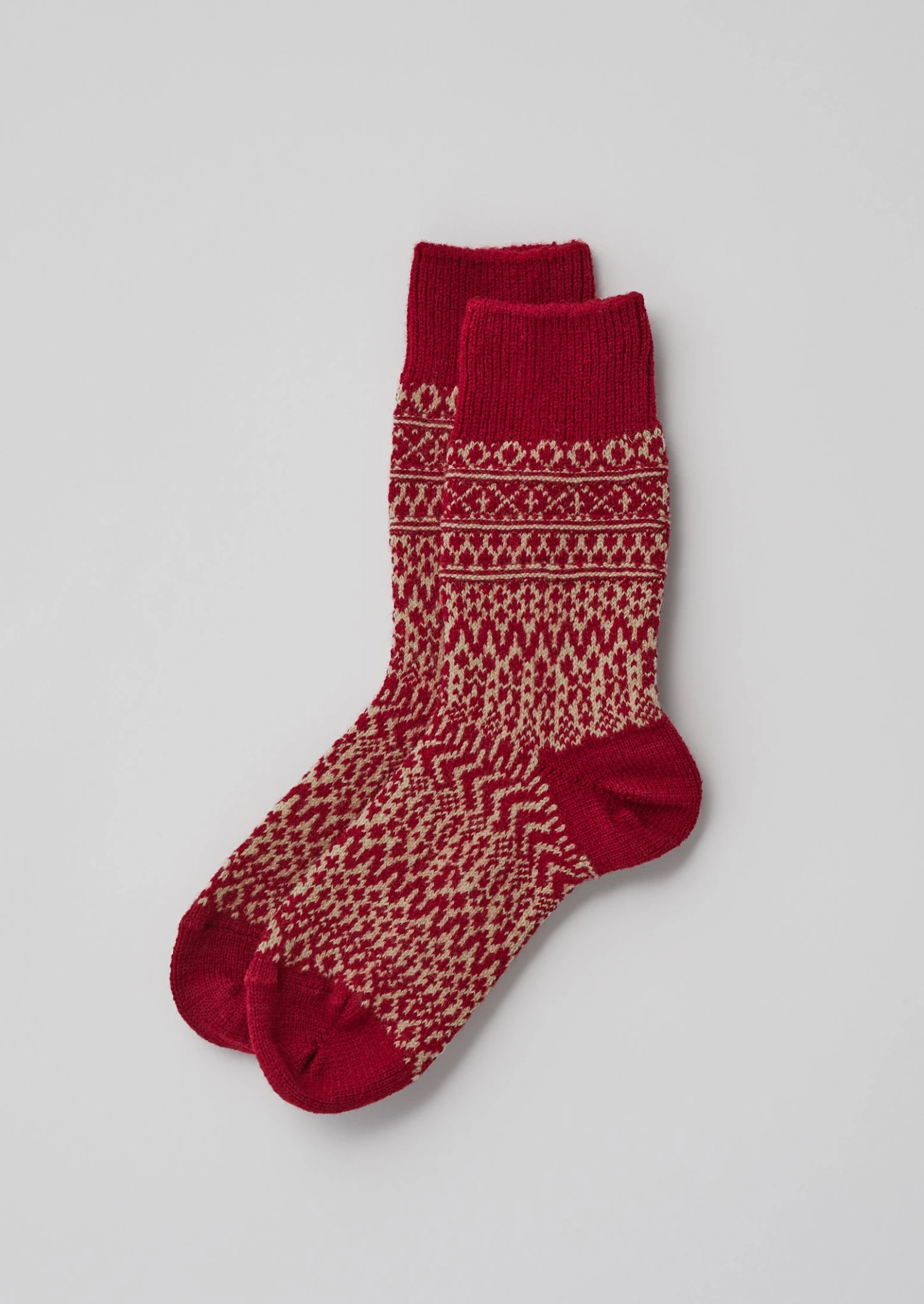 Nishiguchi Kutsushita Wool Jacquard Socks | Red 3 Nishiguchi Kutsushita Wool Jacquard Socks | Red