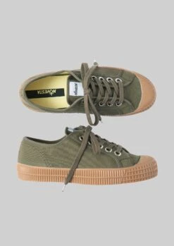 Novesta Star Master Plimsolls | Olive/Transparent