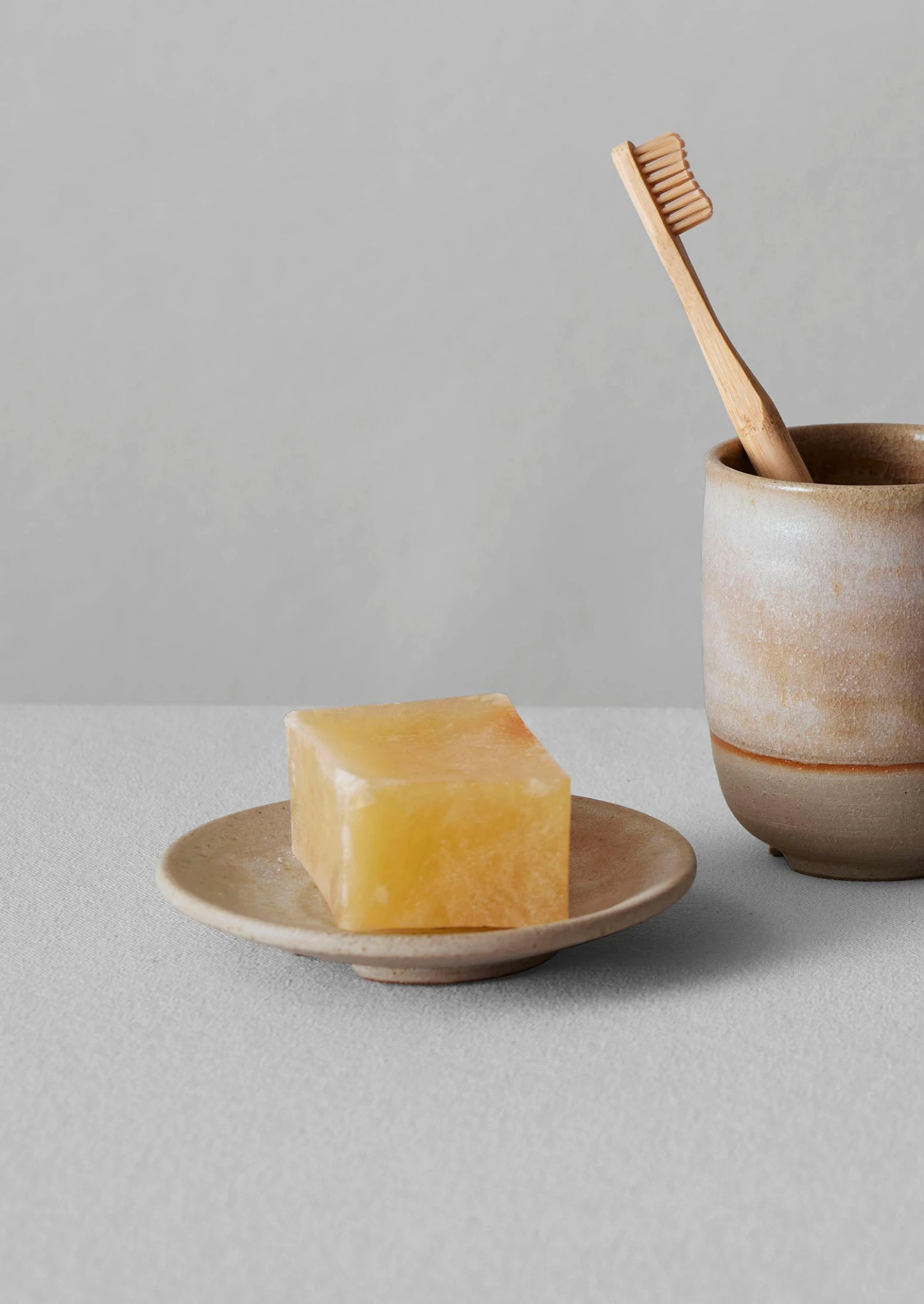 Lucia Ocejo Soap Dish | Pearl 4 Lucia Ocejo Soap Dish | Pearl - Image 2