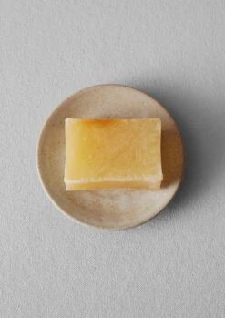 Lucia Ocejo Soap Dish | Pearl 7 Lucia Ocejo Soap Dish | Pearl -Falke Store HCETS25 02