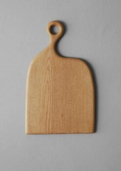 Forge Creative Wide Oak Chopping Board | Natural -Falke Store HKIQW11 02 ed11de2f d0bc 4b38 aff7 216196ac48d2
