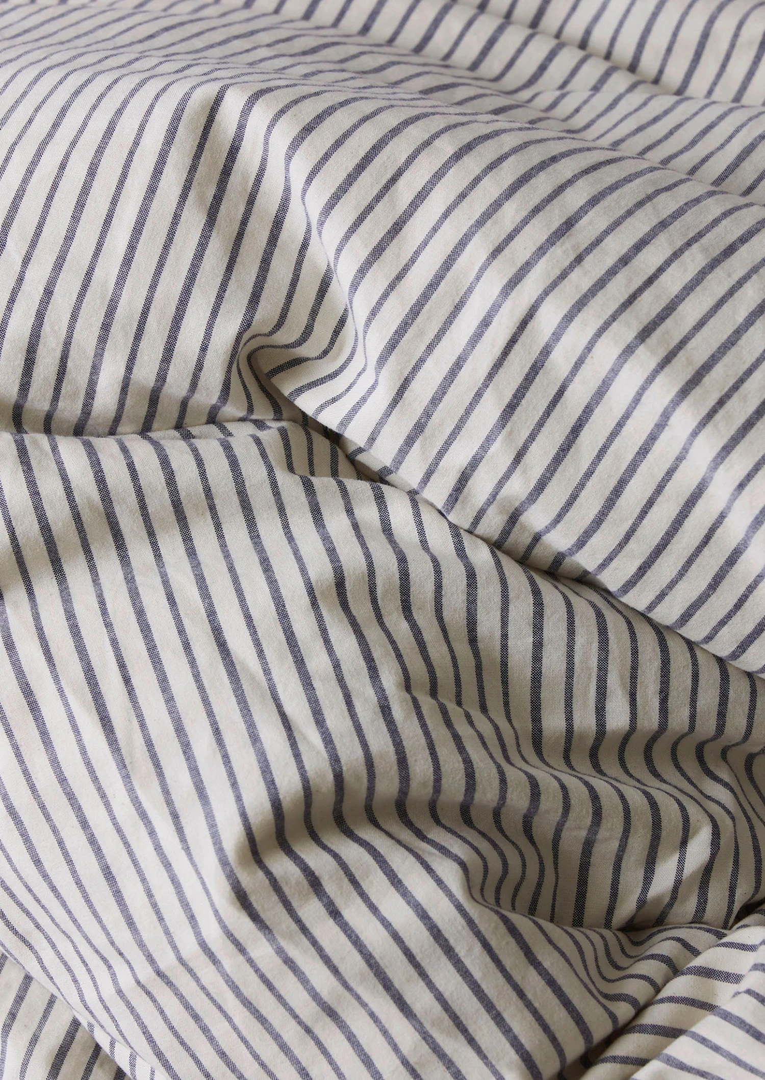 Organic Cotton Pyjama Stripe Duvet Cover | Navy/Ecru 7 Organic Cotton Pyjama Stripe Duvet Cover | Navy/Ecru - Image 5