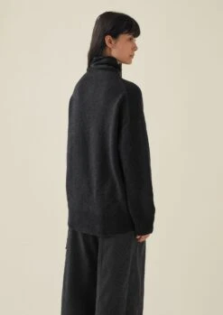 Roll Neck Wool Cashmere Sweater | Charcoal -Falke Store Image20230927113924