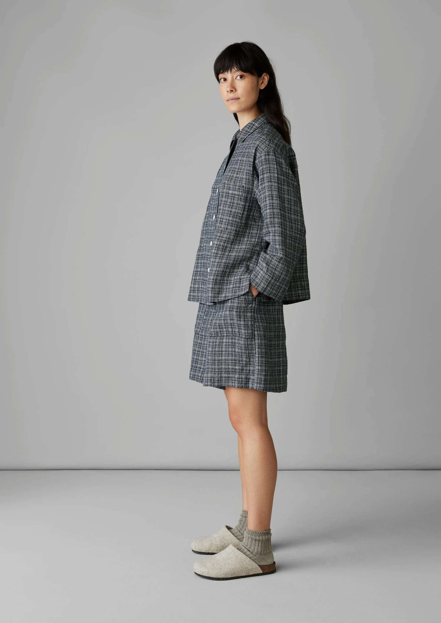 Asawa Check Linen Shorts | Charcoal 6 Asawa Check Linen Shorts | Charcoal - Image 4