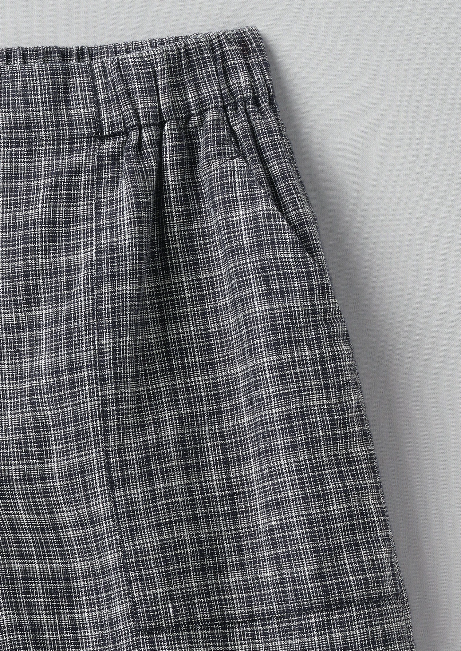 Asawa Check Linen Shorts | Charcoal 7 Asawa Check Linen Shorts | Charcoal - Image 5