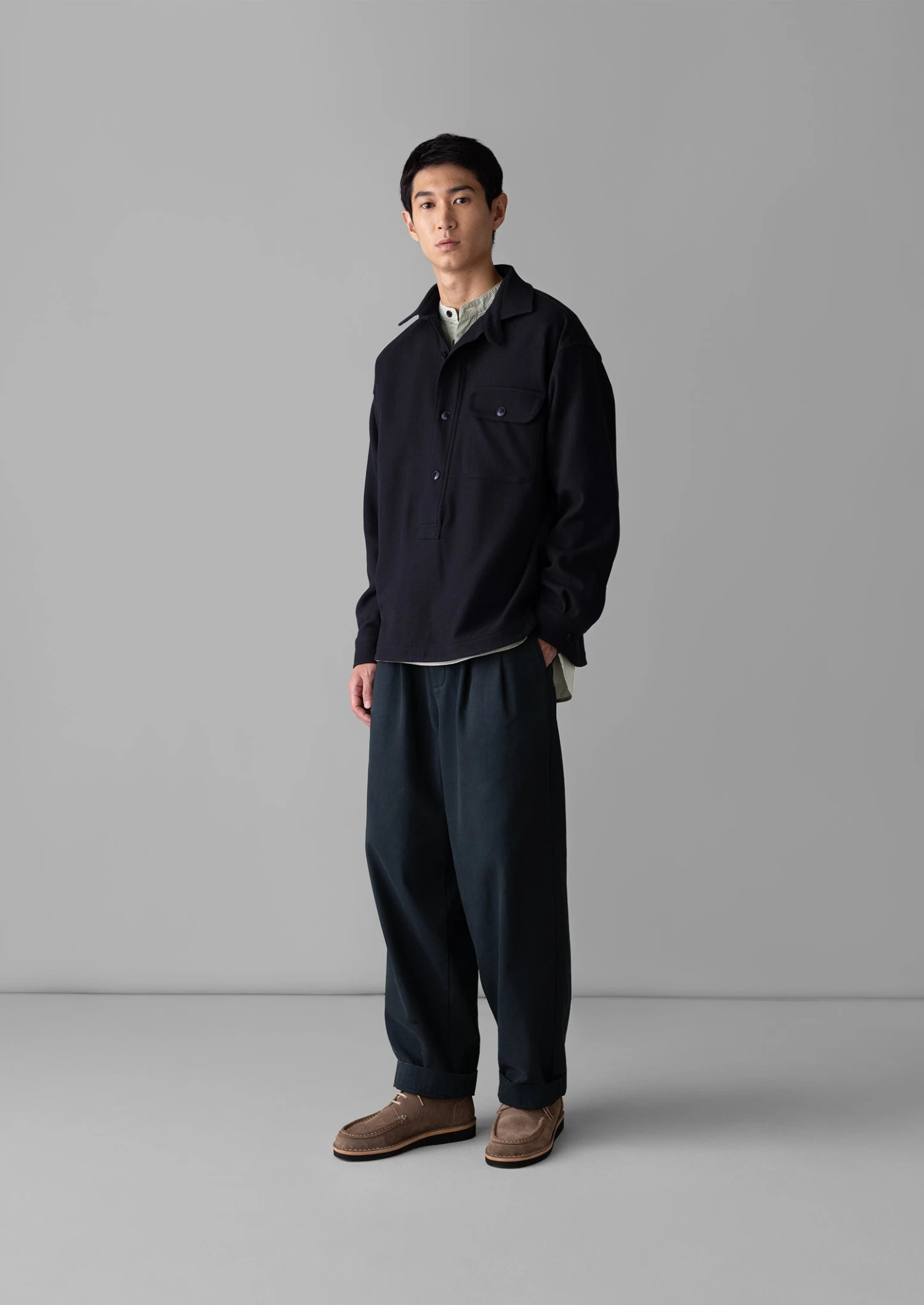 Wool Cashmere Overshirt | Charcoal 4 Wool Cashmere Overshirt | Charcoal - Image 2