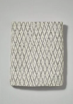 Renewed Diamond Ikat Kantha Quilt | Ecru/Grey