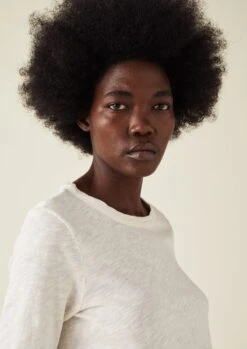 Emma Cotton Half Sleeve Tee | Chalk 8 Emma Cotton Half Sleeve Tee | Chalk -Falke Store WJETS12 2