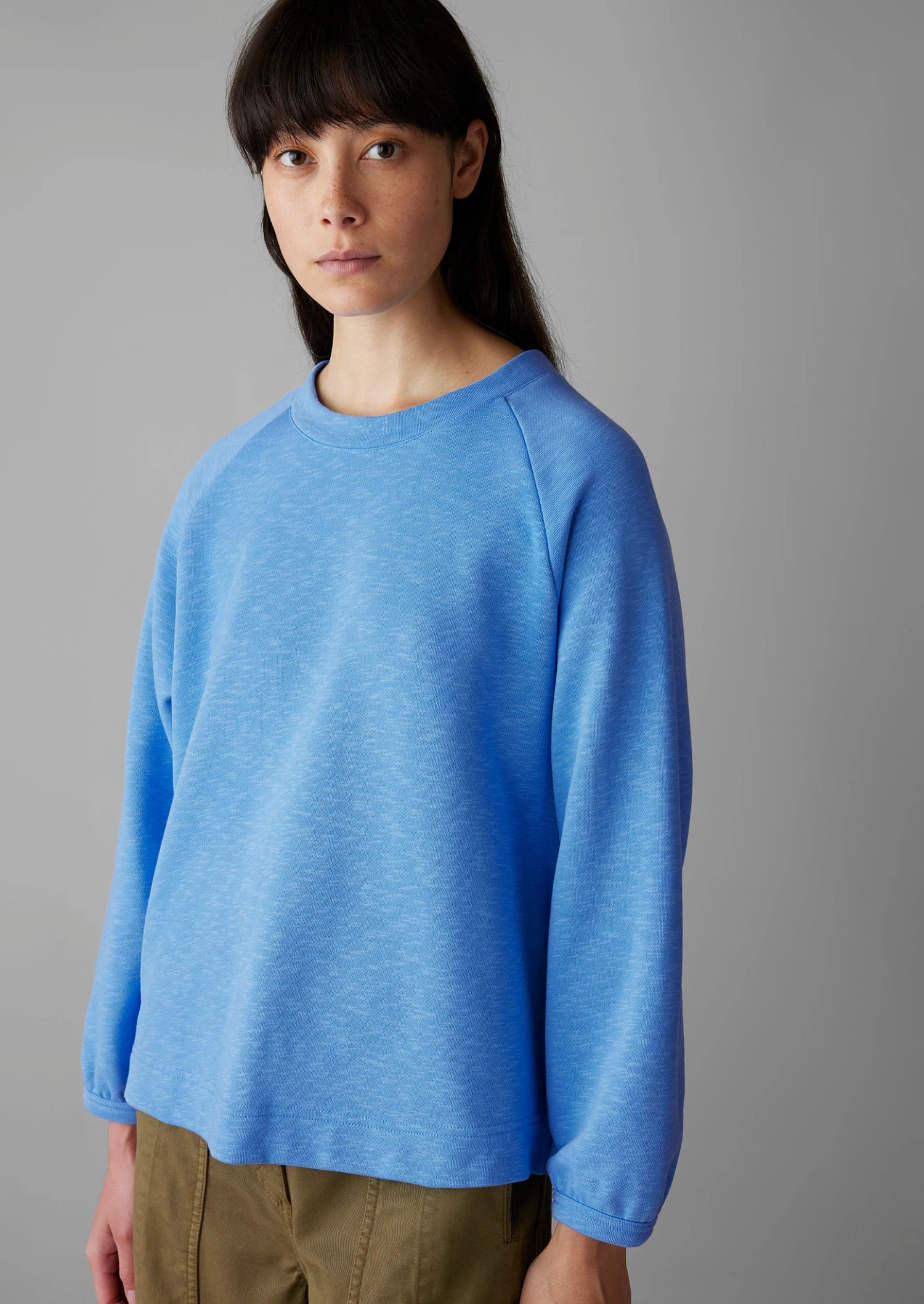 Cotton Jersey Raglan Sweatshirt | Cornflower 4 Cotton Jersey Raglan Sweatshirt | Cornflower - Image 2