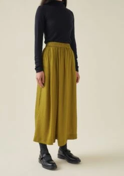 Crinkle Twill Culottes | Earth Gold -Falke Store WSKTW06 3copy