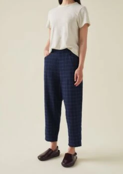 Alix Cotton Wool Seersucker Trousers | Navy -Falke Store WTRTW25 2