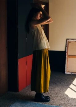 Crinkle Twill Culottes | Earth Gold -Falke Store WWTTW33 2copy